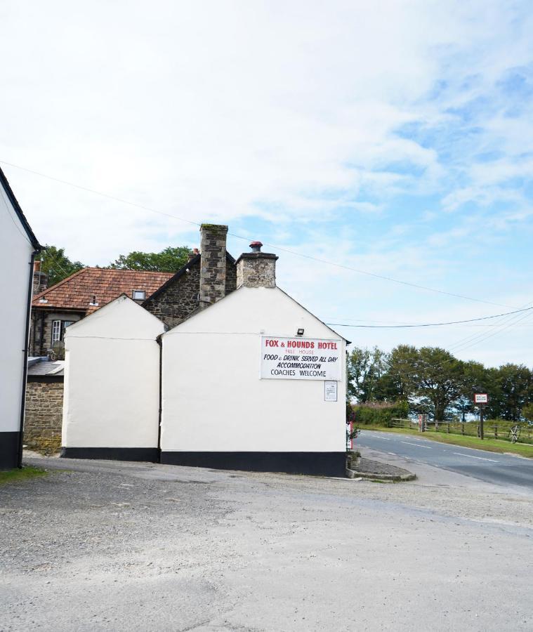 Fox & Hounds Hotel Lydford Exterior foto
